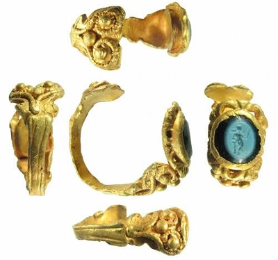 Nhẫn vàng 1700 tuổi khắc hình thần tình yêu - 2