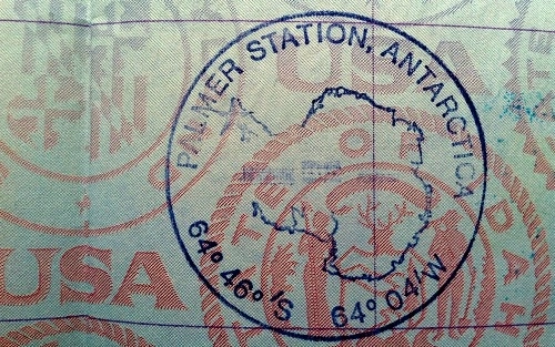 Những con dấu hộ chiếu độc đáo - 7