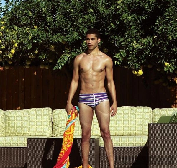 Những mẫu quần bơi nam trên tạp chí passport - 8