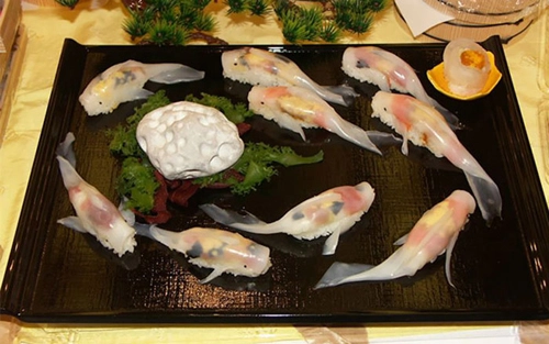 Những miếng sushi biết bơi trên đĩa ở nhật bản - 2