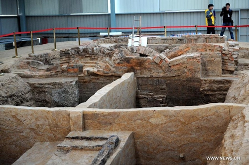 Phat hiên lăng mộ gần 1400 tuổi của hoàng đế trung quốc - 6