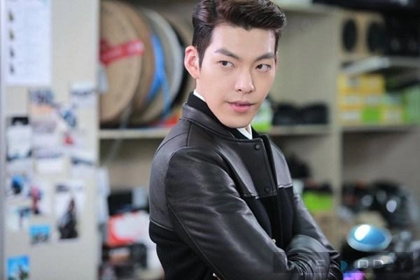 Phong cách của thiếu gia ngang tàng choi young do the heirs - 8