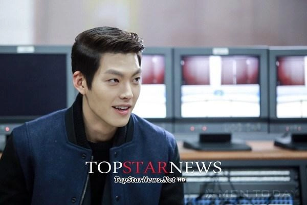 Phong cách của thiếu gia ngang tàng choi young do the heirs - 16