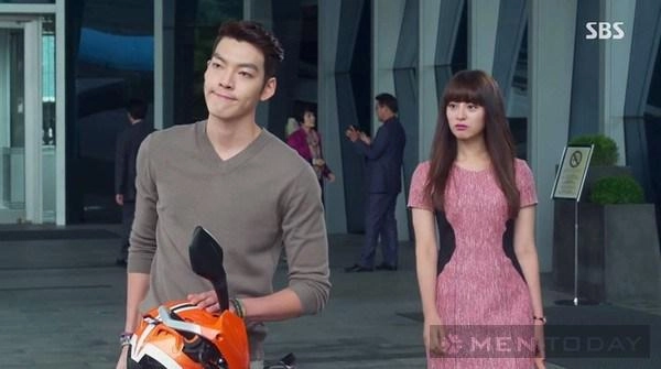 Phong cách của thiếu gia ngang tàng choi young do the heirs - 21