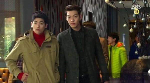 Phong cách của thiếu gia ngang tàng choi young do the heirs - 28