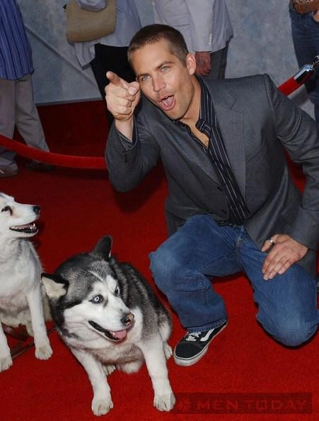 Phong cách thời trang đơn giản và nam tính của paul walker - 24