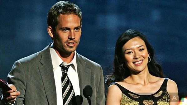 Phong cách thời trang đơn giản và nam tính của paul walker - 31
