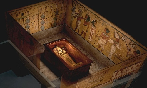 Phòng chứa bí mật có thể tồn tại trong mộ vua tutankhamun - 1