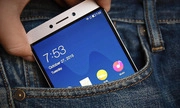 Smartphone 8 nhân có cảm biến vân tay giá gần 200 usd - 5