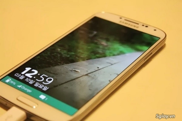 Smartphone tizen của samsung bị ép ra mắt đầu năm sau - 2