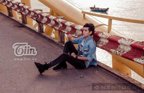 Style nam tính của hot boy đình đám tại đà nẵng - 13