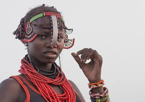 Thời trang tái chế ấn tượng của bộ lạc ở ethiopia - 6