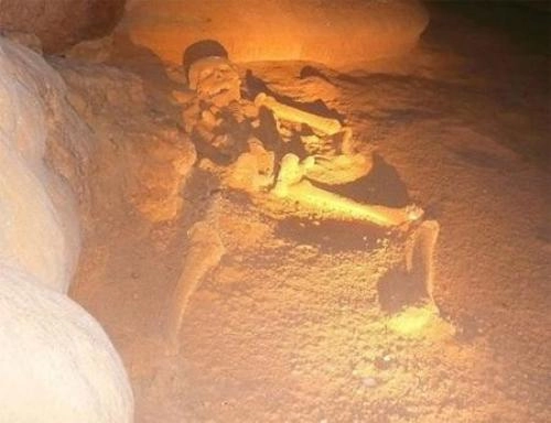 Trinh nữ pha lê trong hang địa ngục ở belize - 2