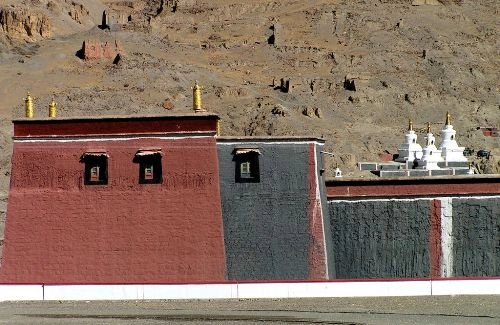 Tu viện sakya nguy nga của tây tạng - 4