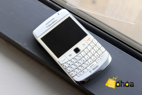 5 mẫu smartphone blackberry pin tốt - 3