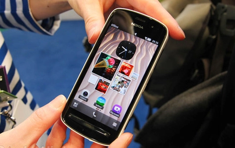 5 smartphone đáng chú ý nhất mwc 2012 - 1