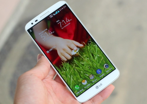 5 smartphone màn hình đẹp nhất 2013 - 2