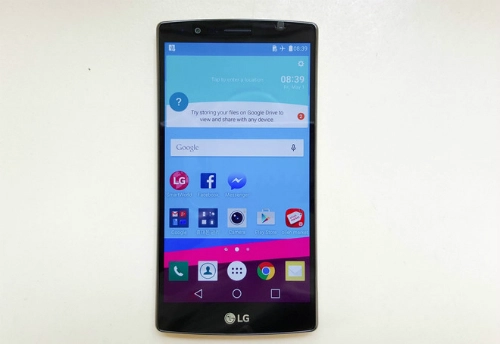 5 smartphone màn hình siêu nét mới về việt nam - 2