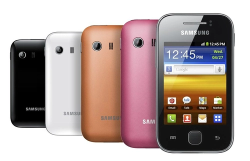 5 smartphone màu sắc hấp dẫn mùa noel - 1