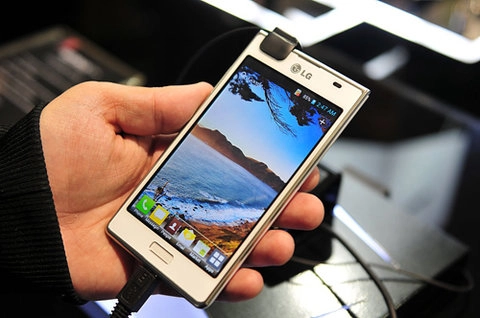 8 smartphone chuẩn bị bán tại vn - 4