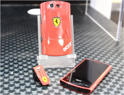 Acer liquid e phiên bản ferrari - 1