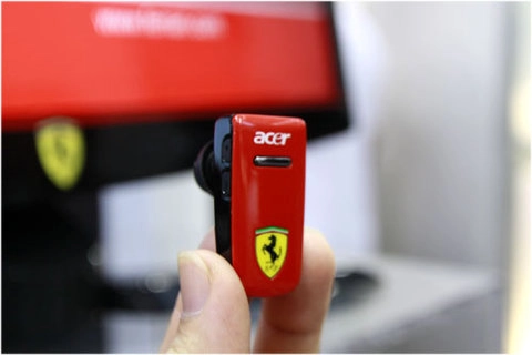 Acer liquid e phiên bản ferrari - 9