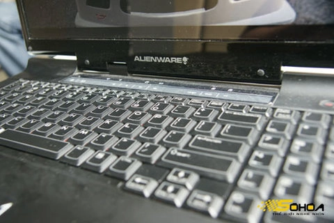 Alienware m17 và m17x hội ngộ - 3