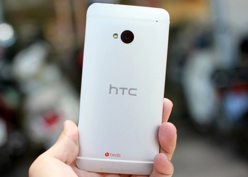 Ảnh đập hộp htc one bản thương mại vừa có mặt ở việt nam - 6