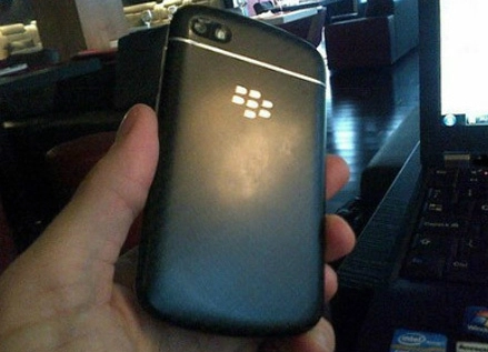 Ảnh điện thoại blackberry 10 bàn phím qwerty - 2