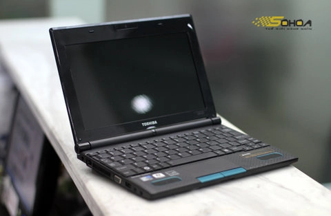 Ảnh netbook loa hàng hiệu của toshiba - 5