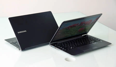Ảnh thực tế hai laptop đầu tiên chạy windows 8 của samsung - 1