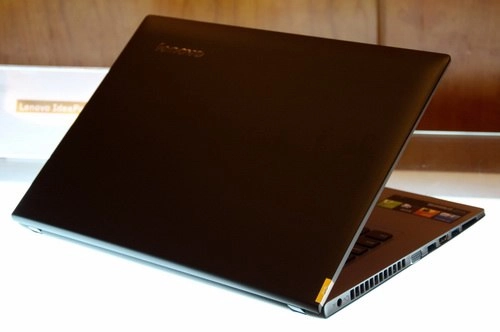 Ảnh thực tế ideapad z400 - 1