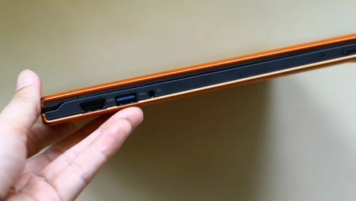 Ảnh thực tế lenovo yoga 13 - 6