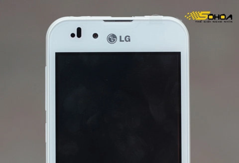 Ảnh thực tế lg optimus trắng ở vn - 5