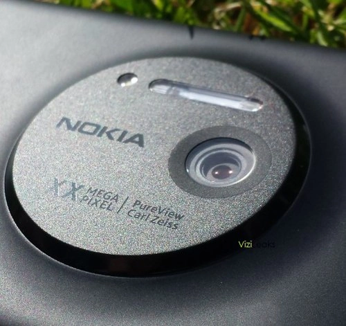 Ảnh thực tế nokia eos - 9