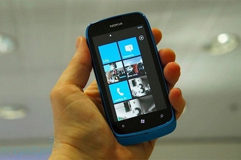 Ảnh thực tế nokia lumia 610 - 1