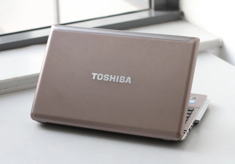 Ảnh thực tế toshiba satellite p850 tại vn - 12