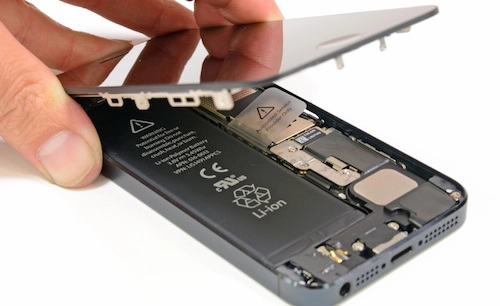 Apple lên chương trình thay thế pin cho iphone 5 bị lỗi - 1