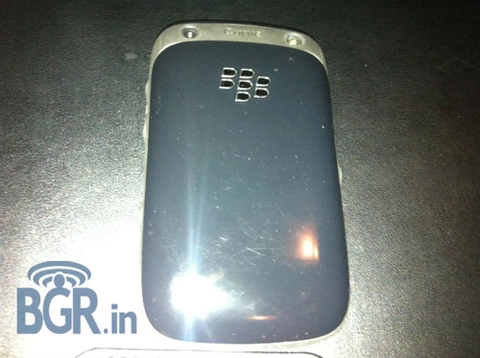 Blackberry 9320 đột ngột xuất hiện tại ấn độ - 2