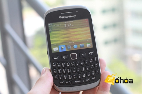 Blackberry 9320 lộ diện tại việt nam - 1