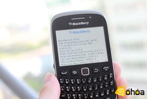 Blackberry 9320 lộ diện tại việt nam - 2