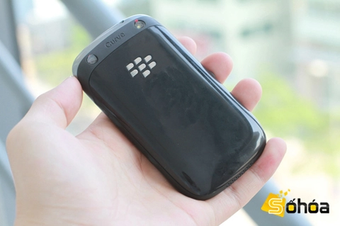 Blackberry 9320 lộ diện tại việt nam - 7