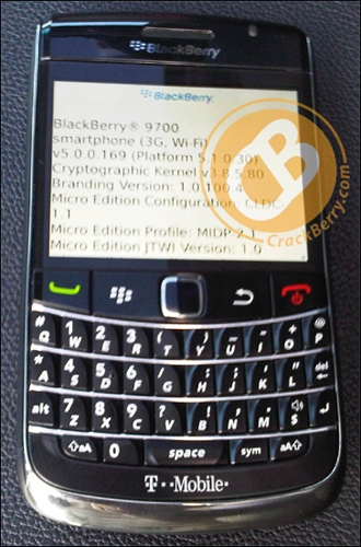 Blackberry 9700 với trackpad cảm ứng - 1