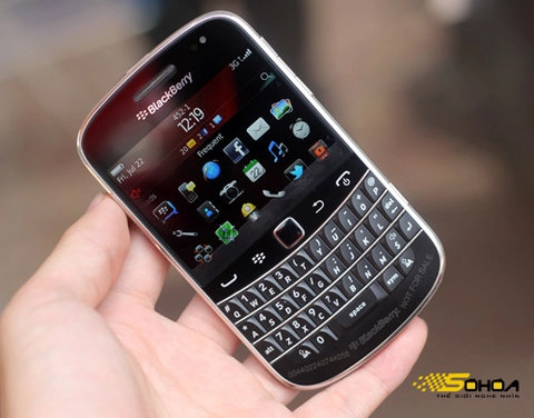 Blackberry bold 9900 xuất hiện ở hà nội - 1