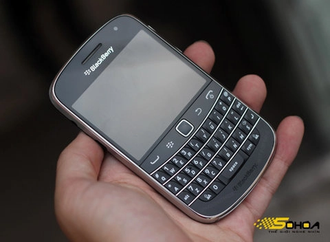 Blackberry bold 9900 xuất hiện ở hà nội - 2