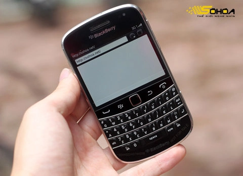 Blackberry bold 9900 xuất hiện ở hà nội - 7