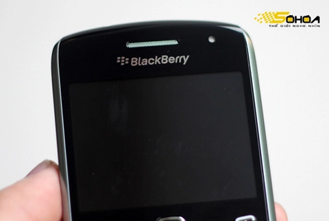 Blackberry curve mỏng nhất về vn - 5