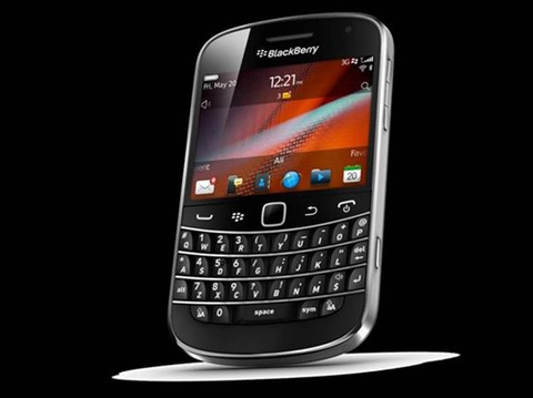 Blackberry giảm giá từ 10 đến 30 giá trị máy - 1