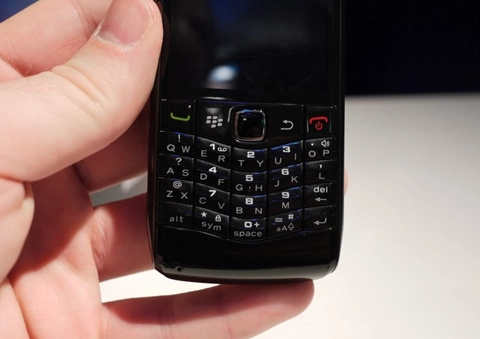 Blackberry pearl 3g nhỏ gọn - 3