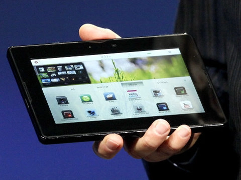 Blackberry playbook đánh bại motorola xoom - 1